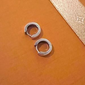 925 Silver Huggies Hoop Earrings